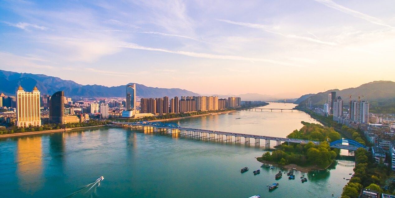 工程监理工作当中要做到的“四个控制”